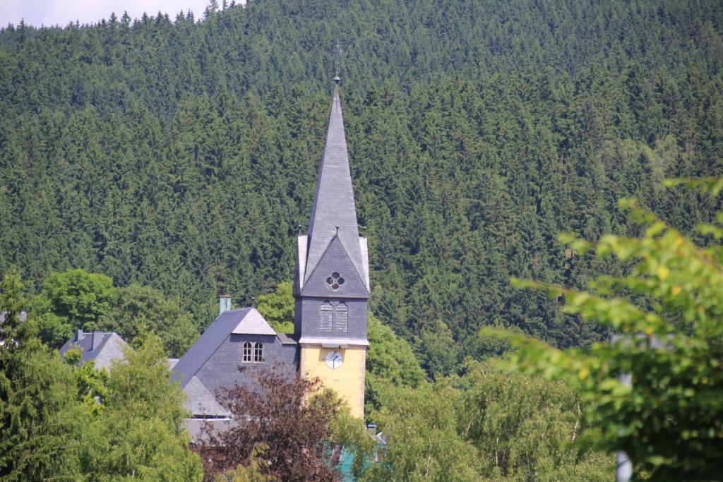 אילמנאו Gasthof 'Zum Reifberg' מראה חיצוני תמונה